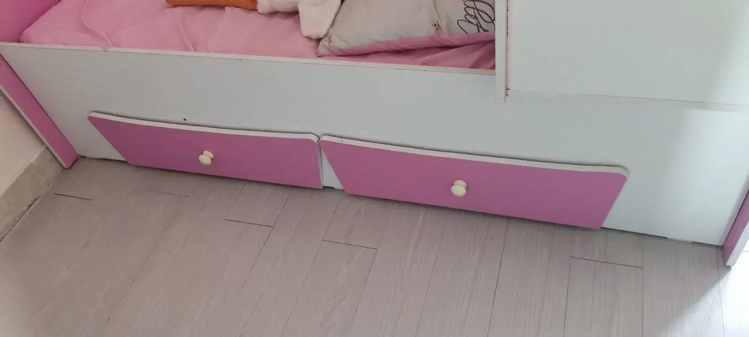 تخت دومنظوره دارای گارد محافظ ،ویترین میزصندلی|تخت و صندلی بچه|رشت, پل تالشان|دیوار