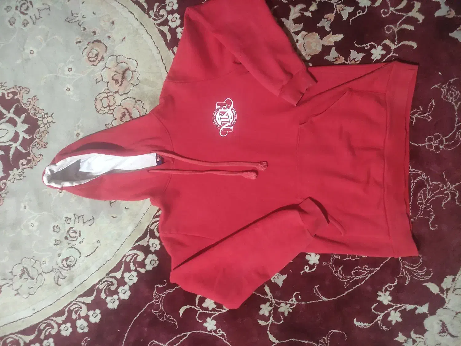 سوییشرت قرمز کلاه دار|لباس|دره شهر, |دیوار