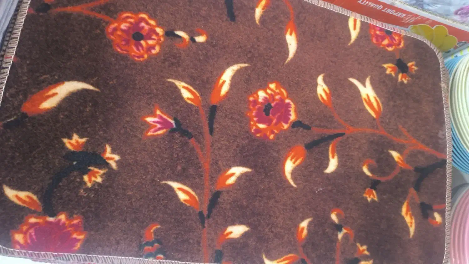 پادری بزرگ رسید|پادری|گلبهار, شهر جدید گلبهار|دیوار