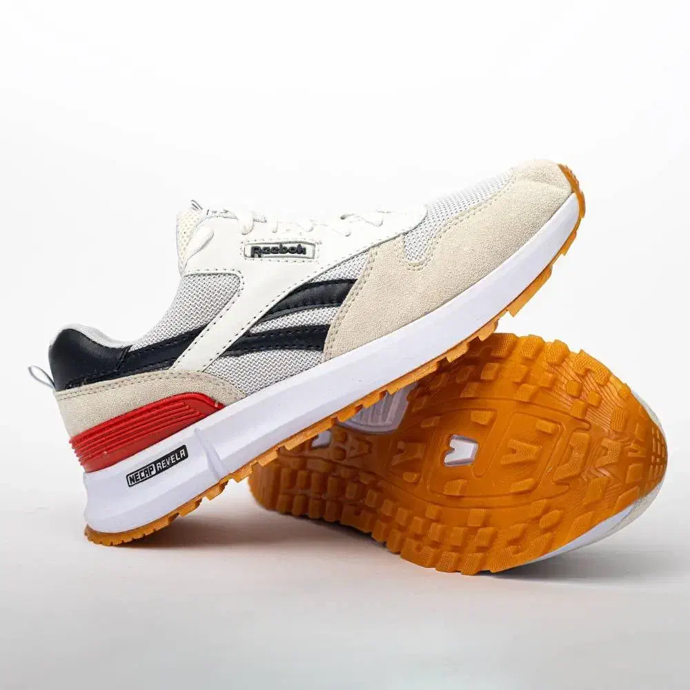 تولیدی عمده کفش و کتونی خرید با چک و شرایط ویژه|کیف، کفش، کمربند|مشهد, عیدگاه|دیوار