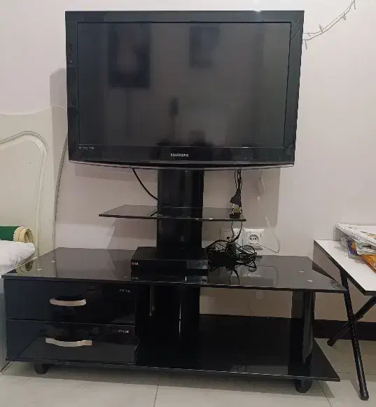 تلویزیون سامسونگ ۳۲ اینچ|تلویزیون و پروژکتور|رودهن, |دیوار