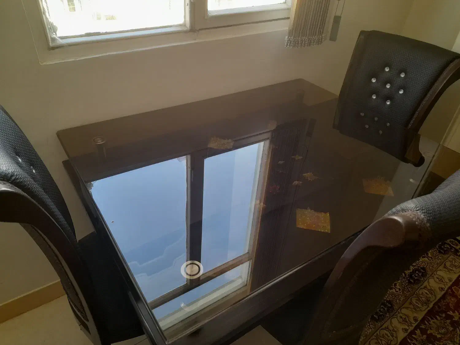 غذاخوری ۴نفره،رنگ قهوه‌ای تیره|میز و صندلی غذاخوری|ملایر, |دیوار