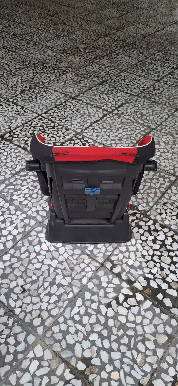 صندلی ماشین کودک|تخت و صندلی بچه|رشت, دیانتی|دیوار