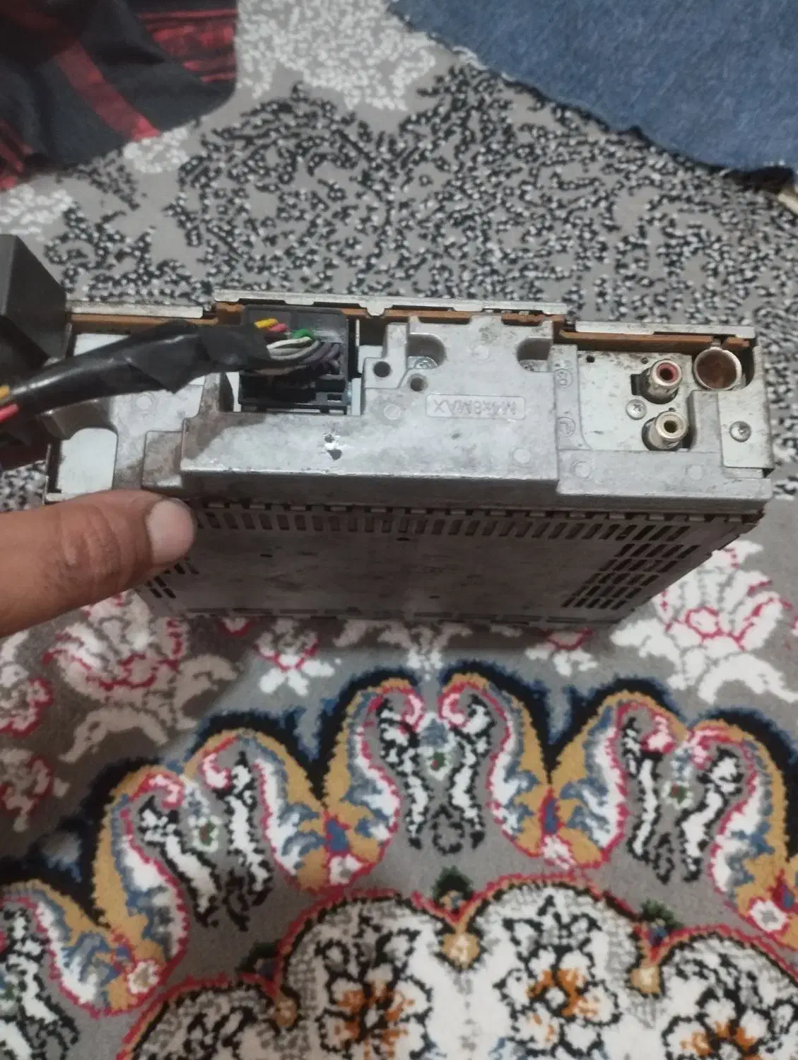 ظبت پاینر|صوتی و تصویری|رشت, کوی غلام نیا|دیوار