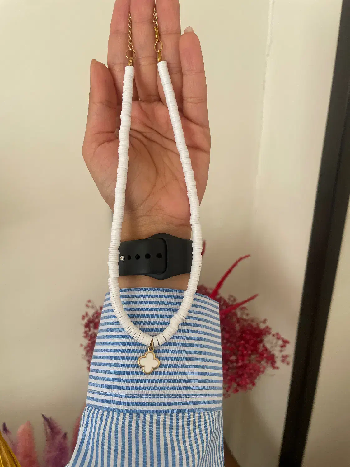 گردنبند با پلاک ونکلیف سفید|بدلیجات|اصفهان, زهران|دیوار