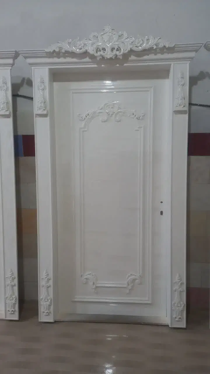 رنگ امیزی درب چوبی|خدمات پیشه و مهارت|حمیدیا, |دیوار