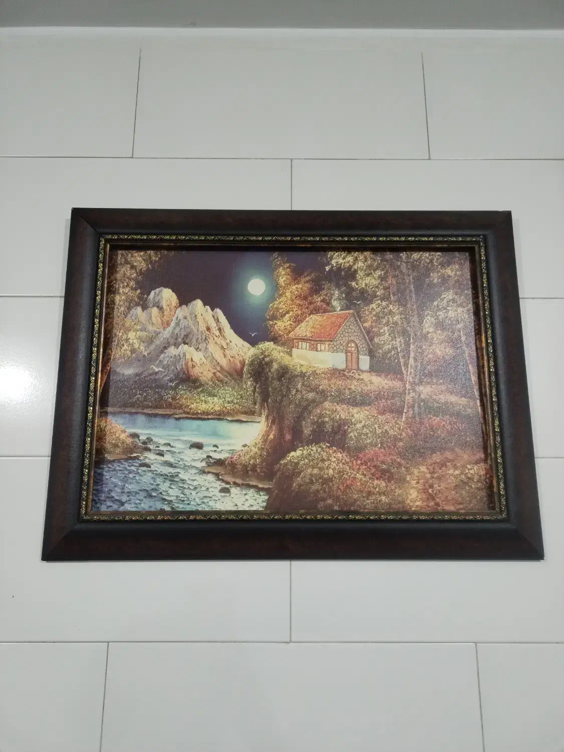 پنکه ودوعددتابلو زیبا|پنکه و تصفیه‌کنندهٔ هوا|برخوار, |دیوار