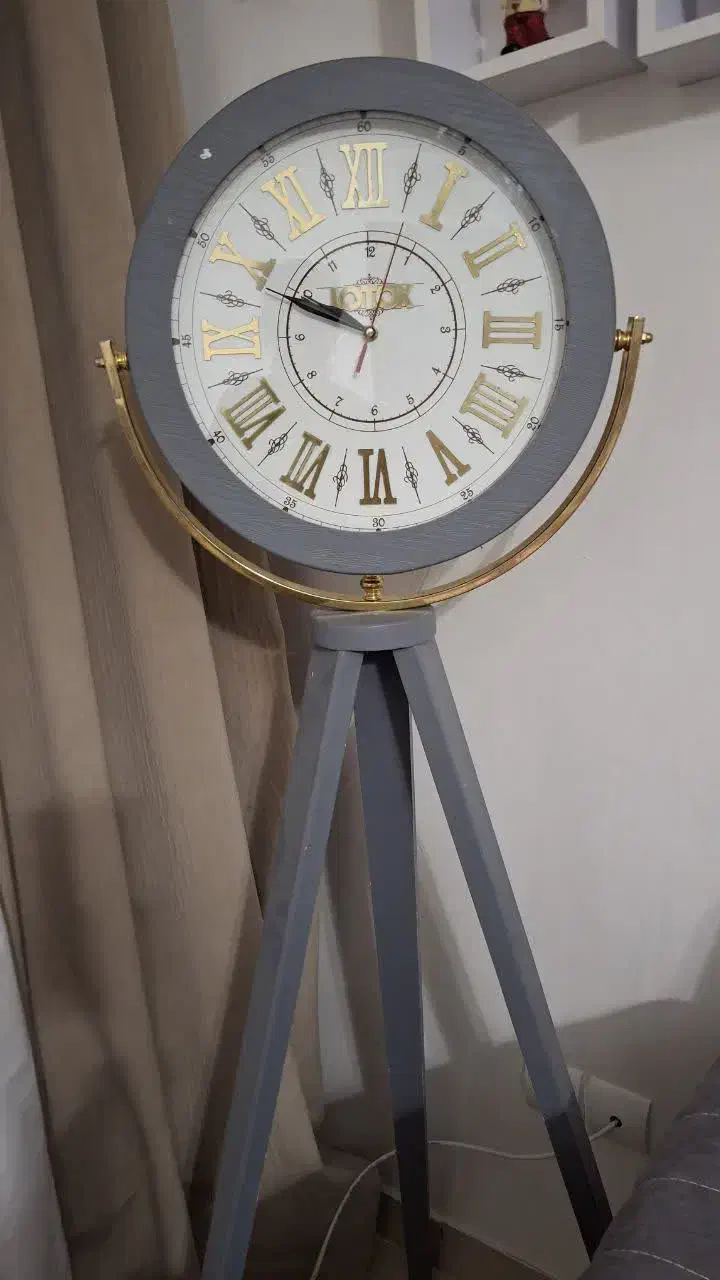 ساعت پایه دار|ساعت دیواری و تزئینی|بیرجند, |دیوار