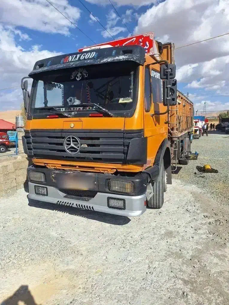 یک مورد استثنائی تک ده سیلندر مدل ۵۴ درحال تعمیر|خودرو سنگین|سقز, |دیوار