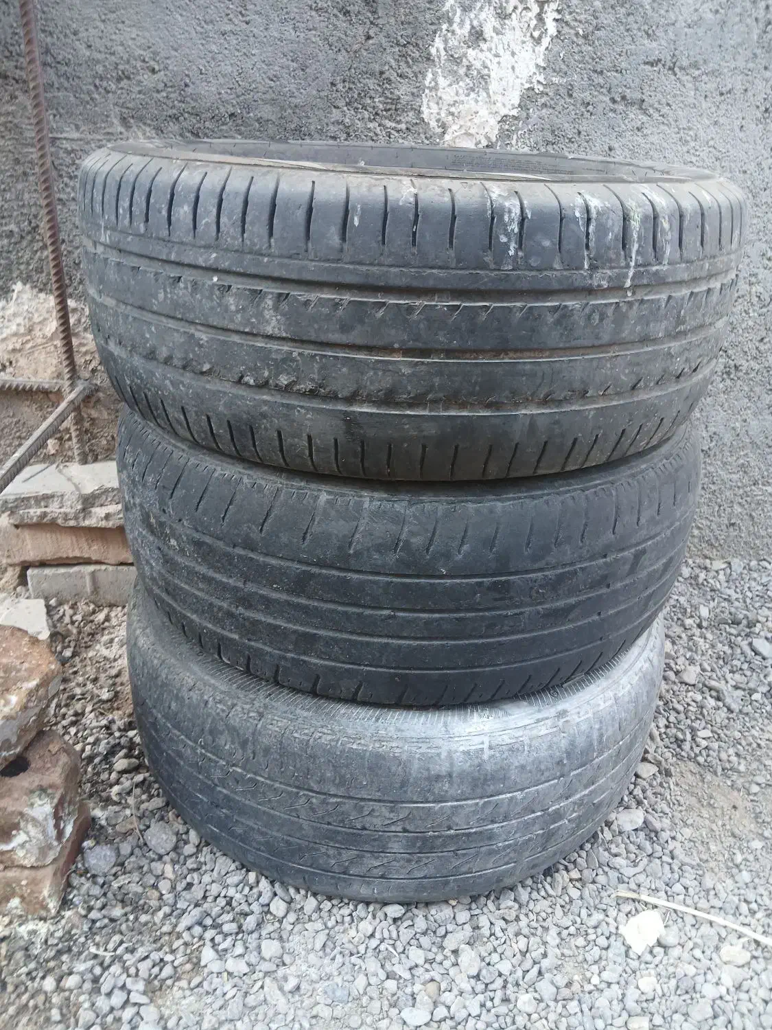 لاستیک استوک ولوازم پژو|قطعات یدکی و لوازم جانبی|تربت جام, میان جام|دیوار