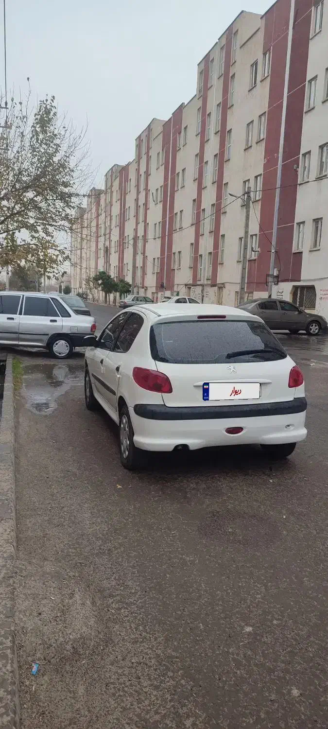 206مدل 88تیپ 3 دورنگ بدون ضربه|خودرو سواری و وانت|پارس‌آباد, |دیوار