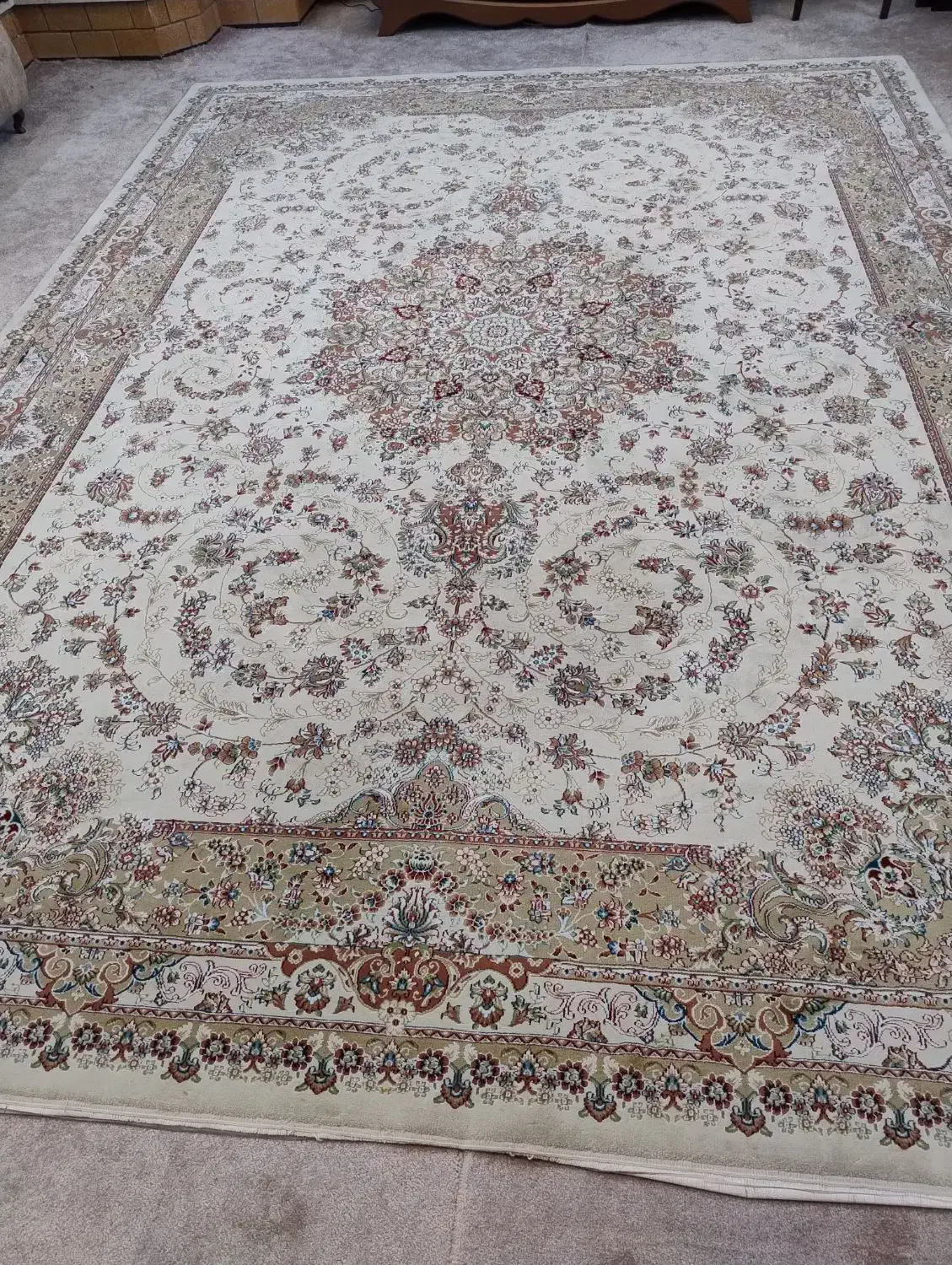 فرش مشهد 700 شانه تمیز|فرش|گرگان, |دیوار