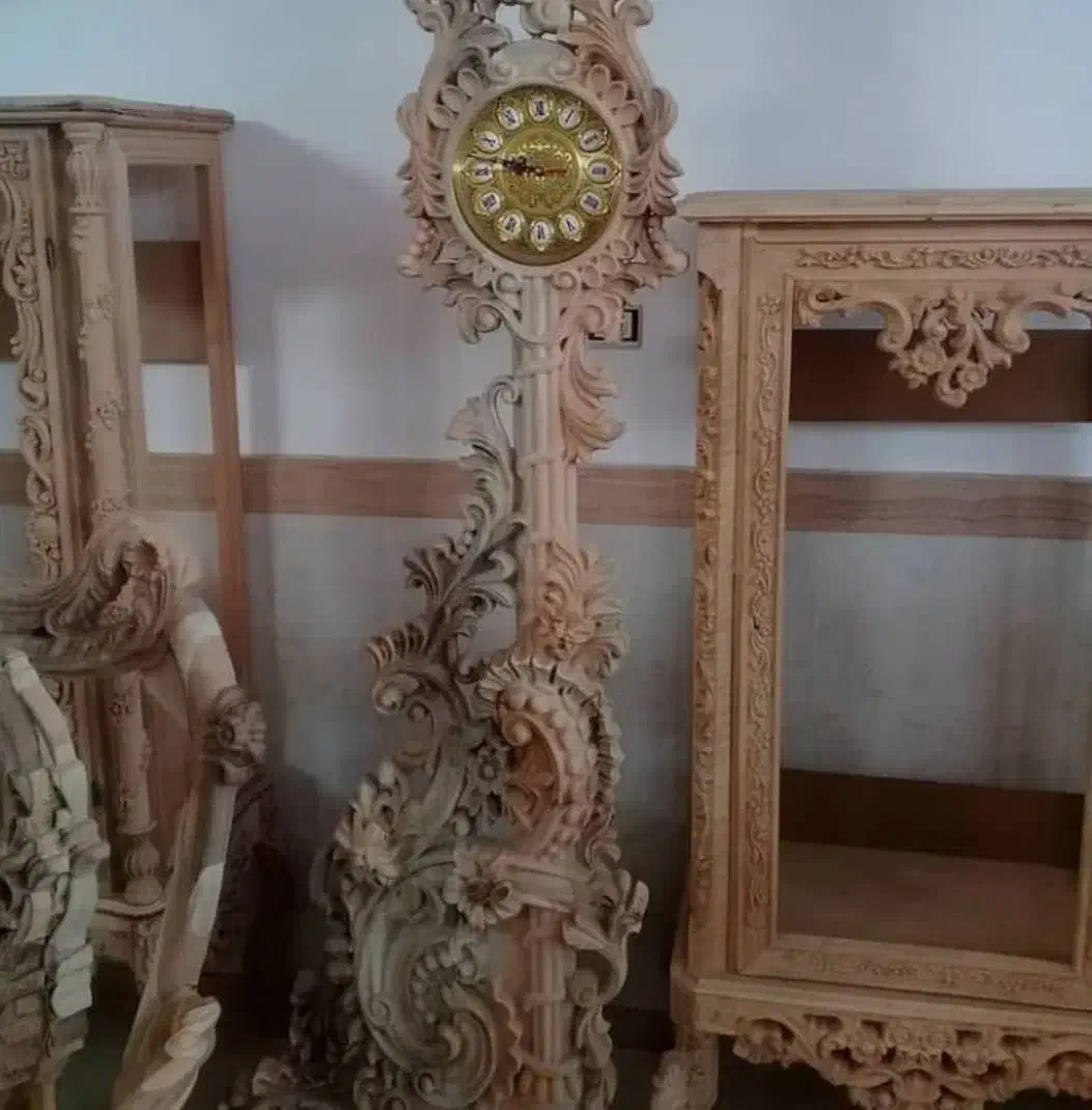 ساعت های ایستاده|ساعت دیواری و تزئینی|خسروشاه, |دیوار