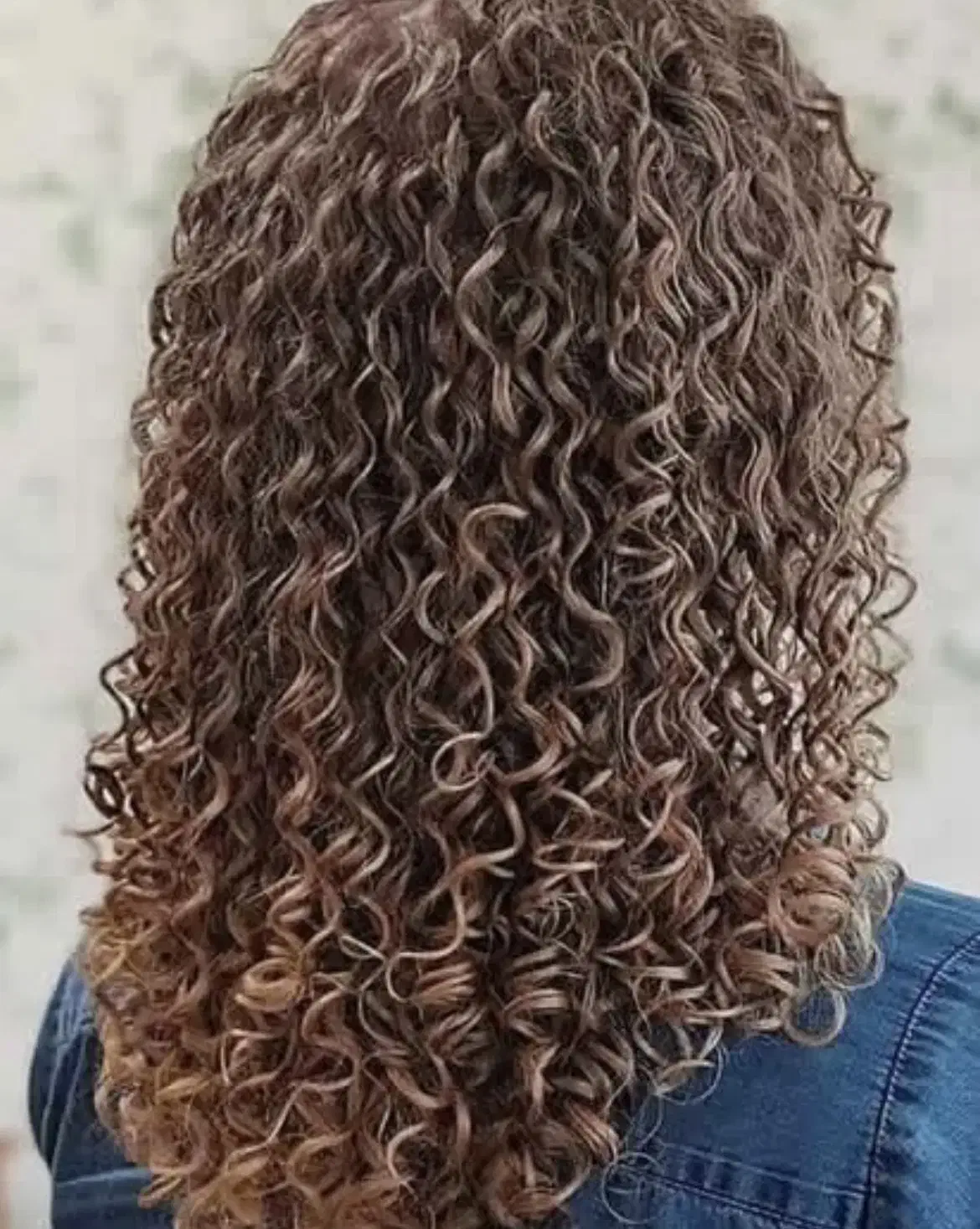 بزرگترین تخفیف سالن زیبایی VIP|خدمات آرایشگری و زیبایی|بندر انزلی, تهران|دیوار