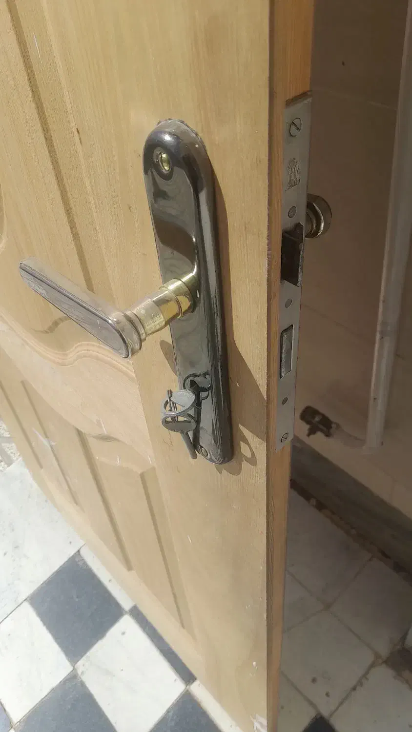 بخاری ودرب خانه|بخاری، هیتر، شومینه|قائن, |دیوار