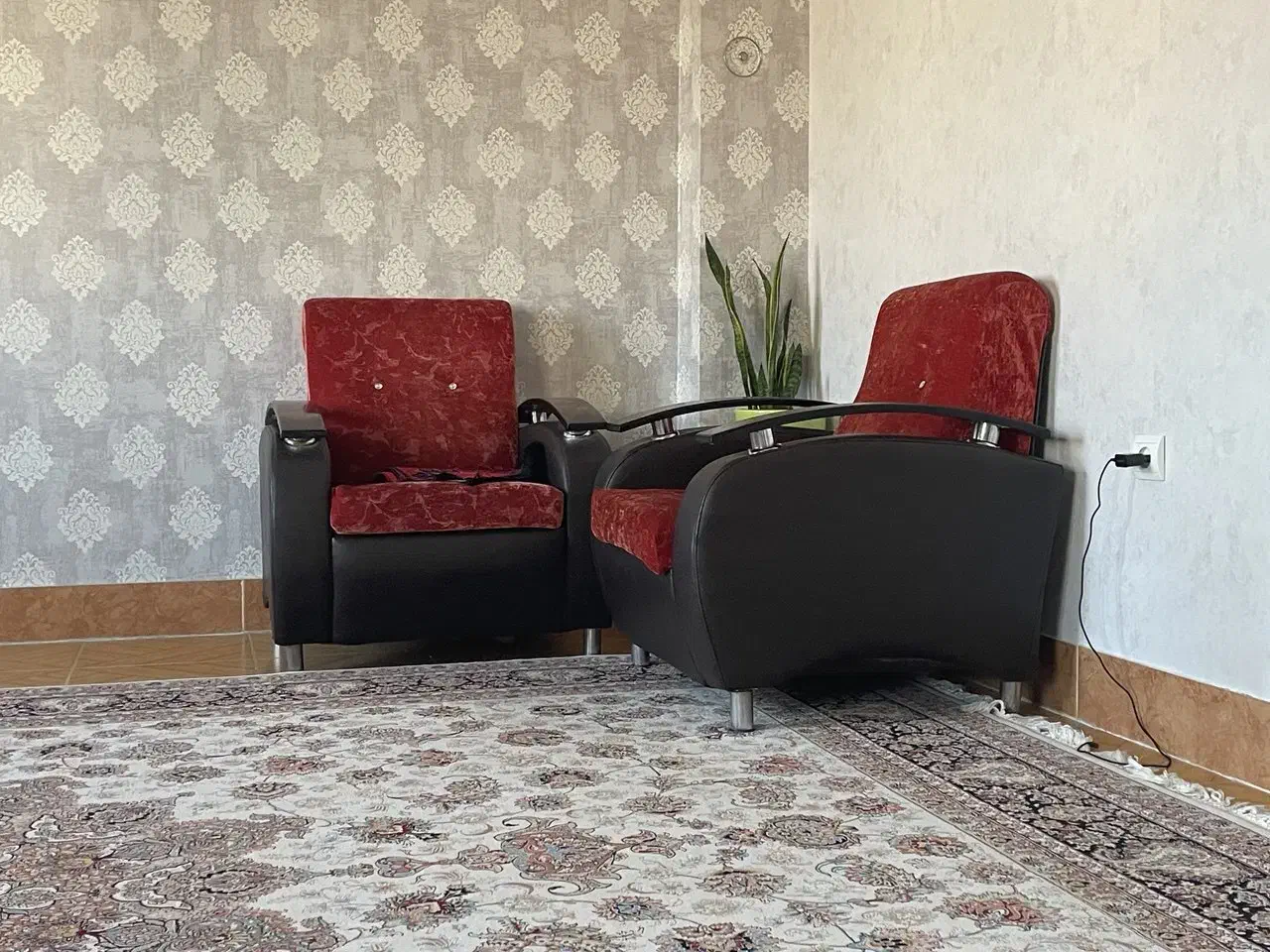 مبل 7نفره ب قیمت کم|مبلمان خانگی و میز عسلی|گنبد کاووس, |دیوار