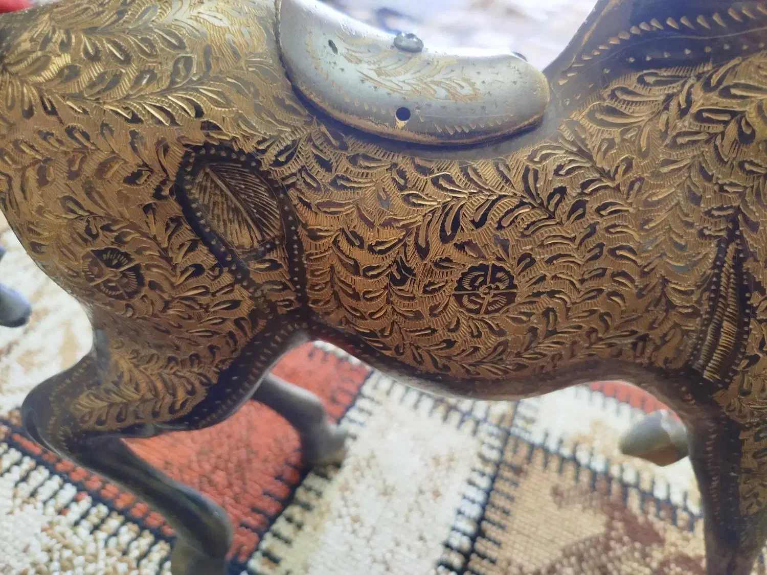 اسب برنز سیاه قلم 3میلیون پاش شکسته|مجسمه، تندیس، ماکت|تبریز, |دیوار