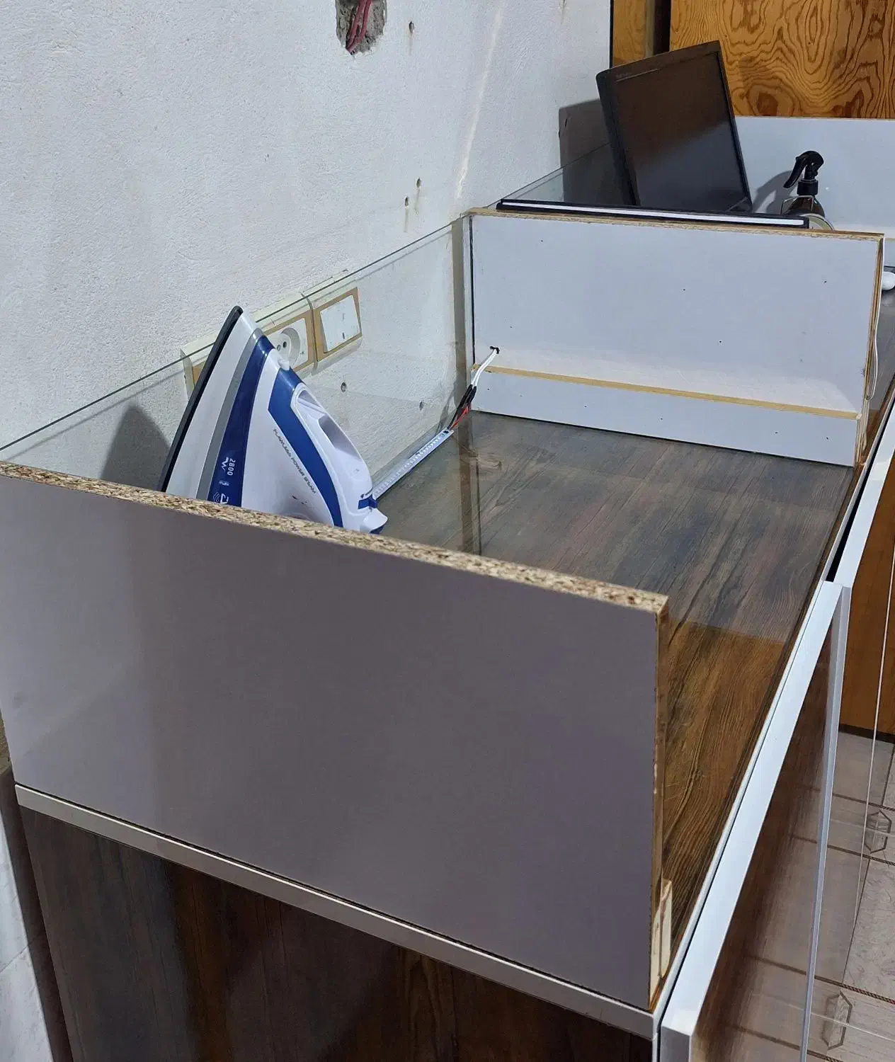 ویترین روی میز|فروشگاه و مغازه|سیمین شهر, |دیوار