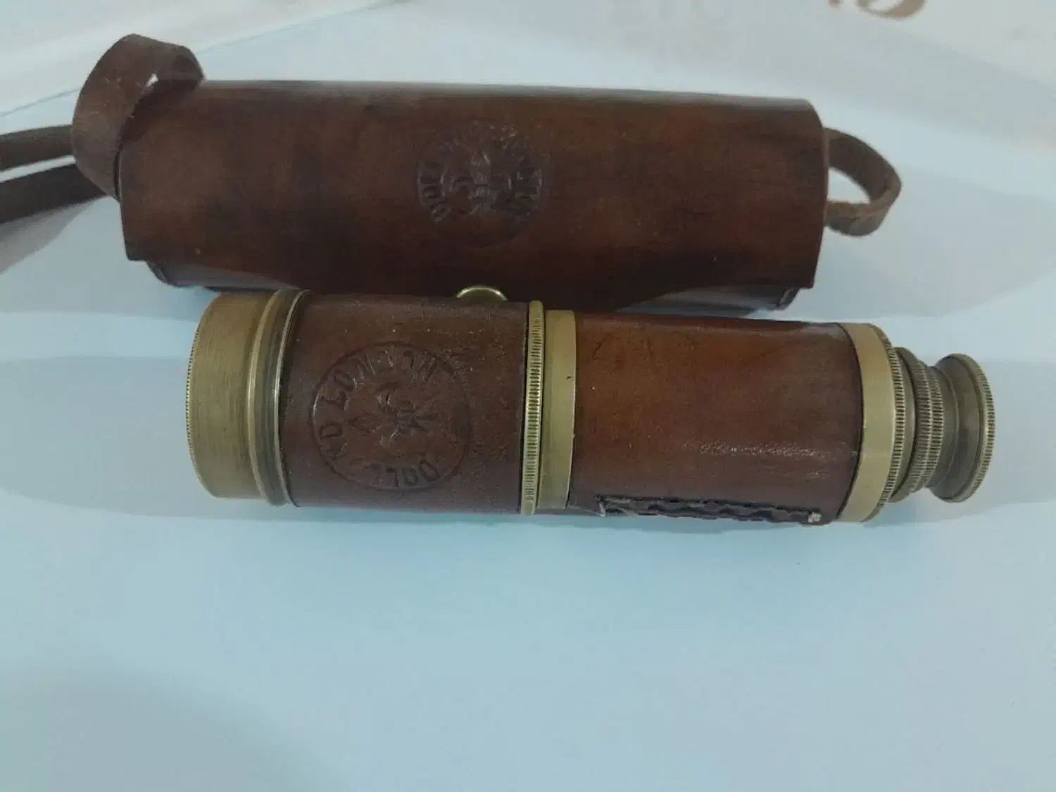 دوربین کلکسیونی قدیمی|کلکسیون اشیاء عتیقه|خرمآباد, |دیوار