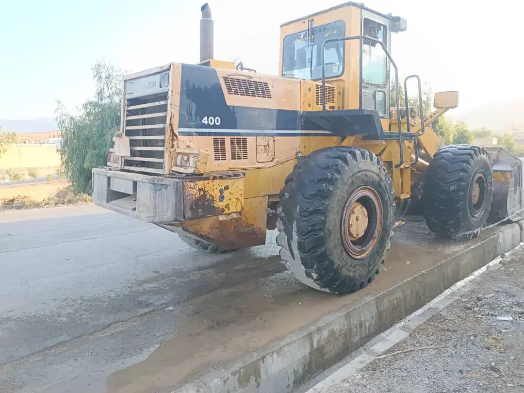 لودر کوماتسو|خودرو سنگین|اسلامشهر, شهرک مفیدی|دیوار