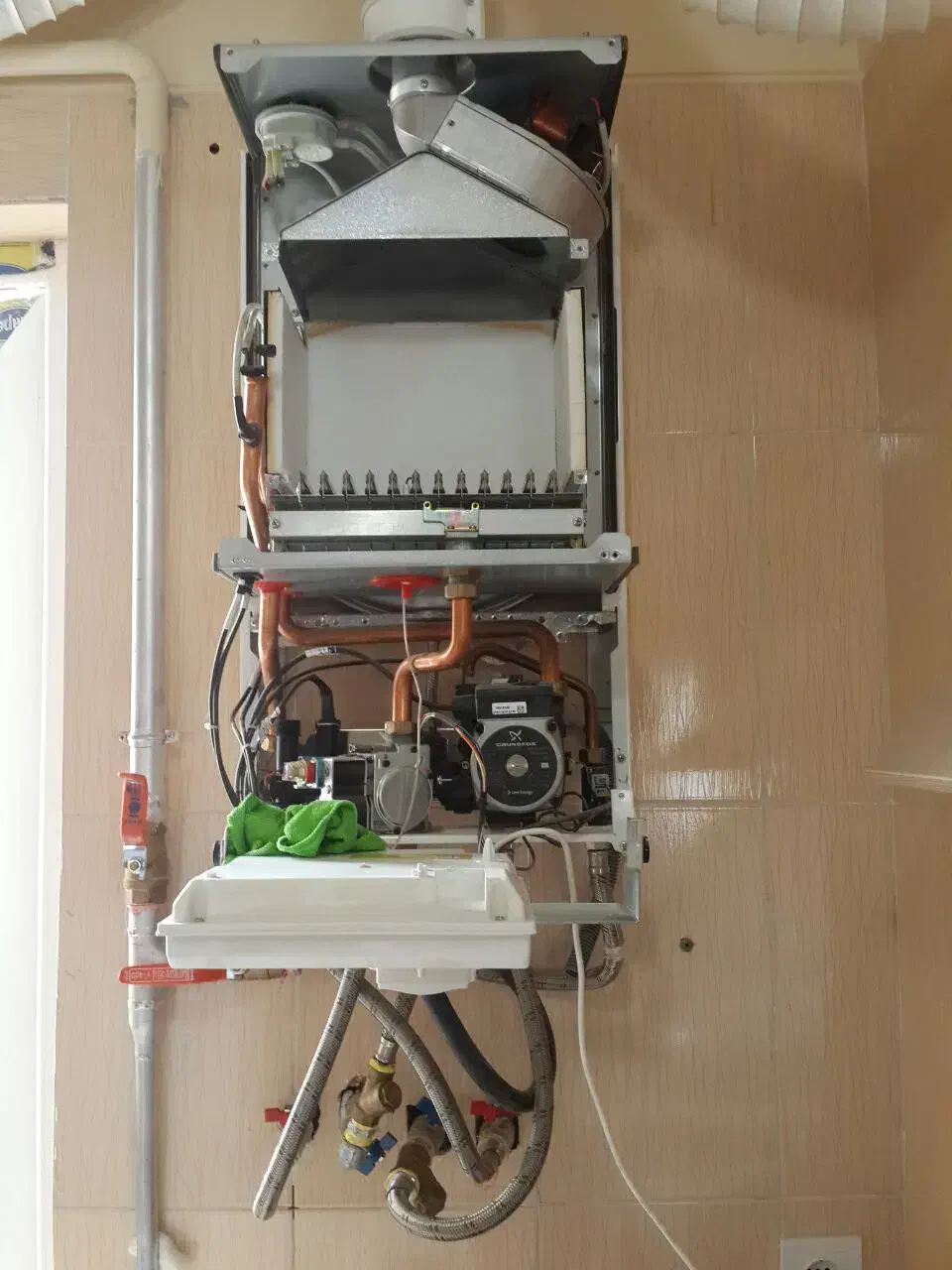 نصب و سرویس پکیج و آبگرمکن رایگان (ایاب ذهاب)|خدمات پیشه و مهارت|نسیمشهر, |دیوار