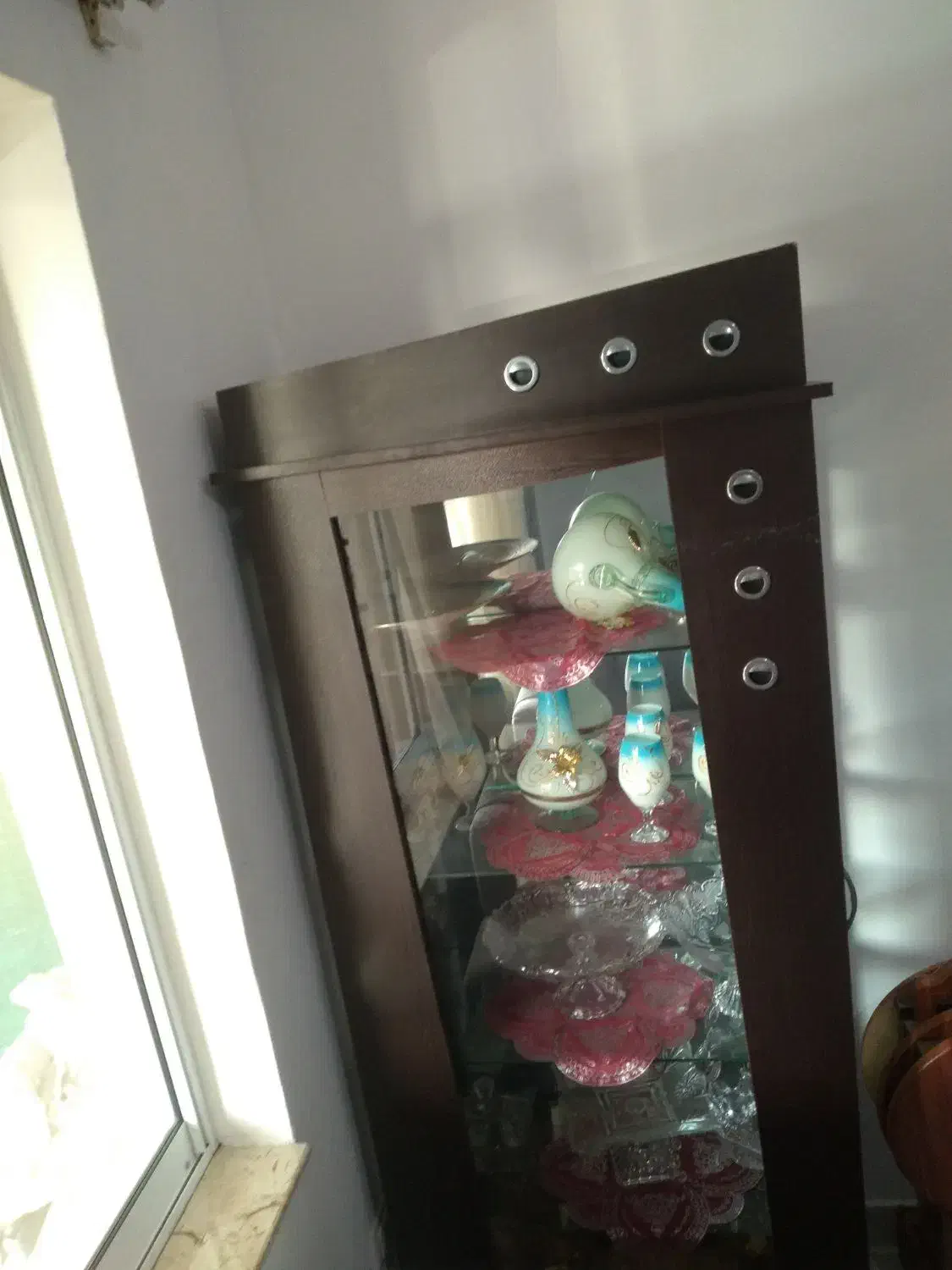 ویترین و بوفه قیمت توافقی با لوازم داخلی|بوفه، ویترین، کنسول|تنکابن, |دیوار