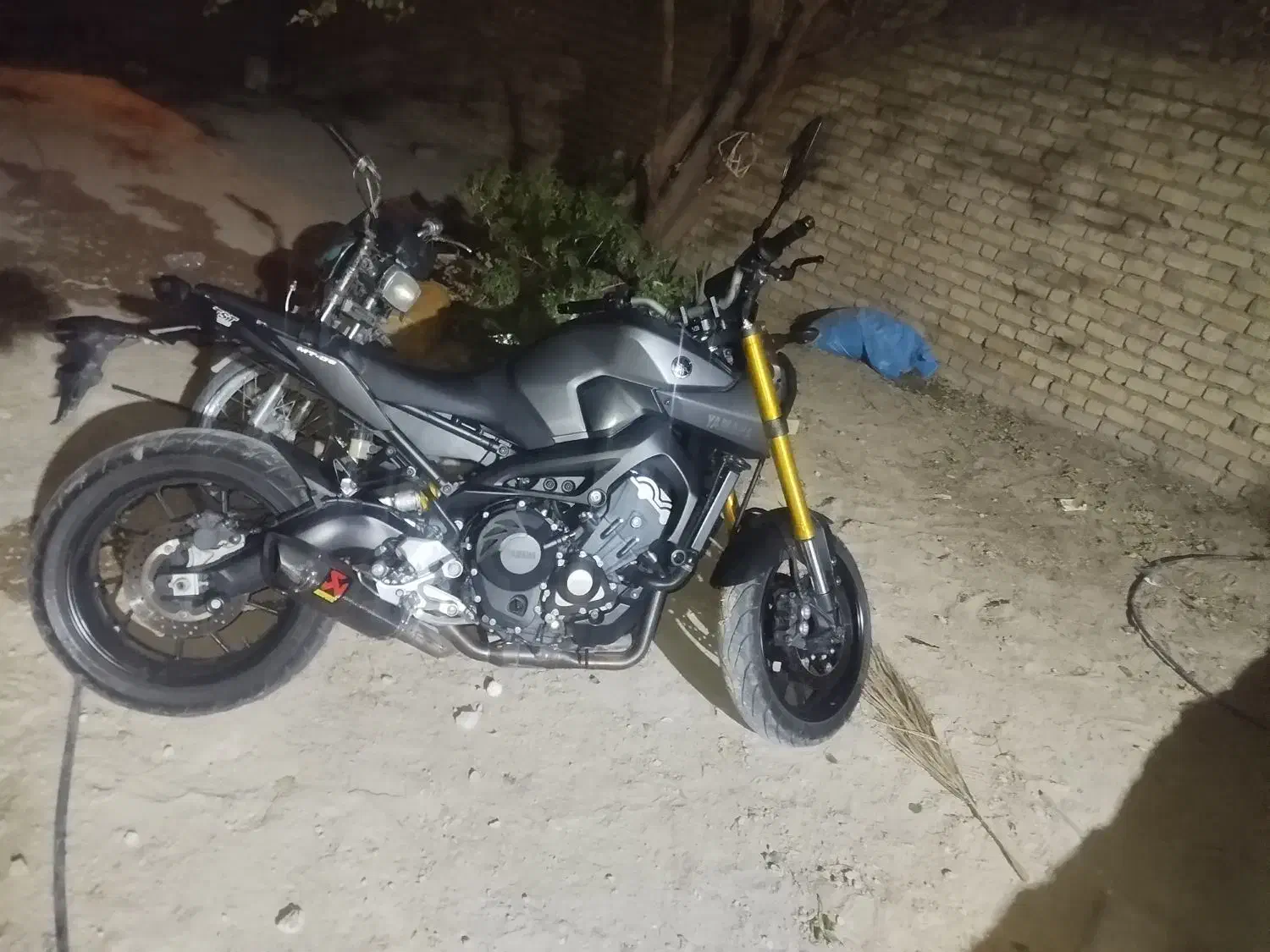 فروش موتور سنگین یاماها ام تی9|موتورسیکلت|قیروکارزین, |دیوار