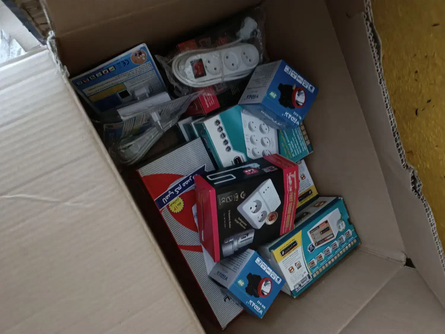 کلیه وسایل الکتریکی به علت جابه جایی|ابزارآلات|دره شهر, |دیوار