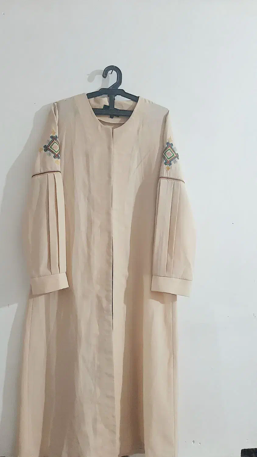 مانتوشیک|لباس|زاهدان, |دیوار