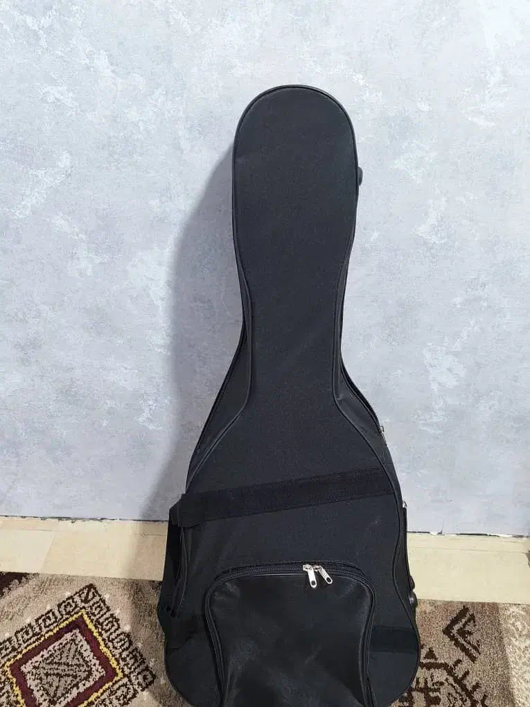 گیتار کلاسیک دیاموند|گیتار، بیس، امپلیفایر|کیش, |دیوار