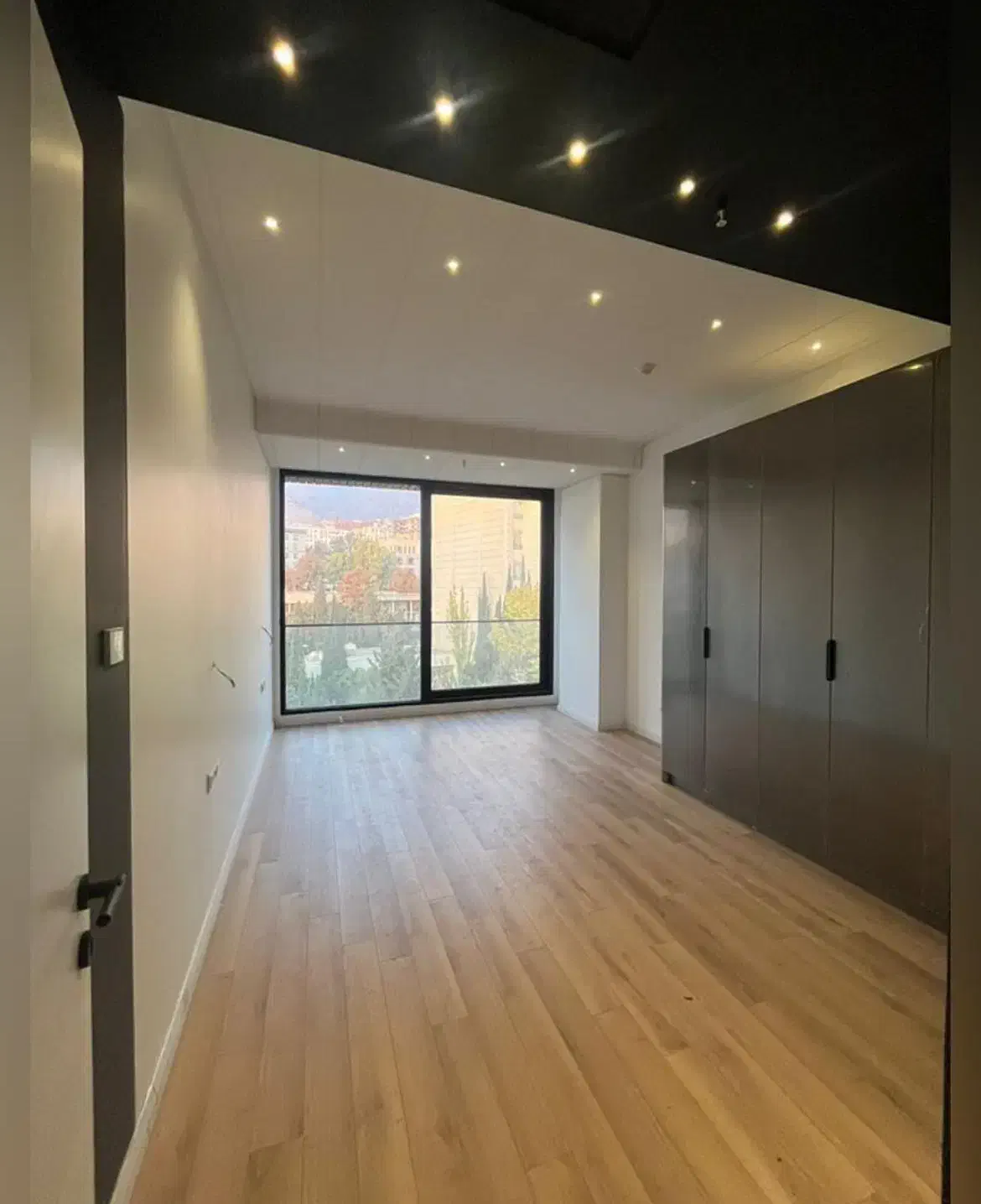 ۲۱۰ متر تک واحدی جهانتاب ساختمان برند نقشه ژورنالی|اجارهٔ آپارتمان|تهران, قیطریه|دیوار