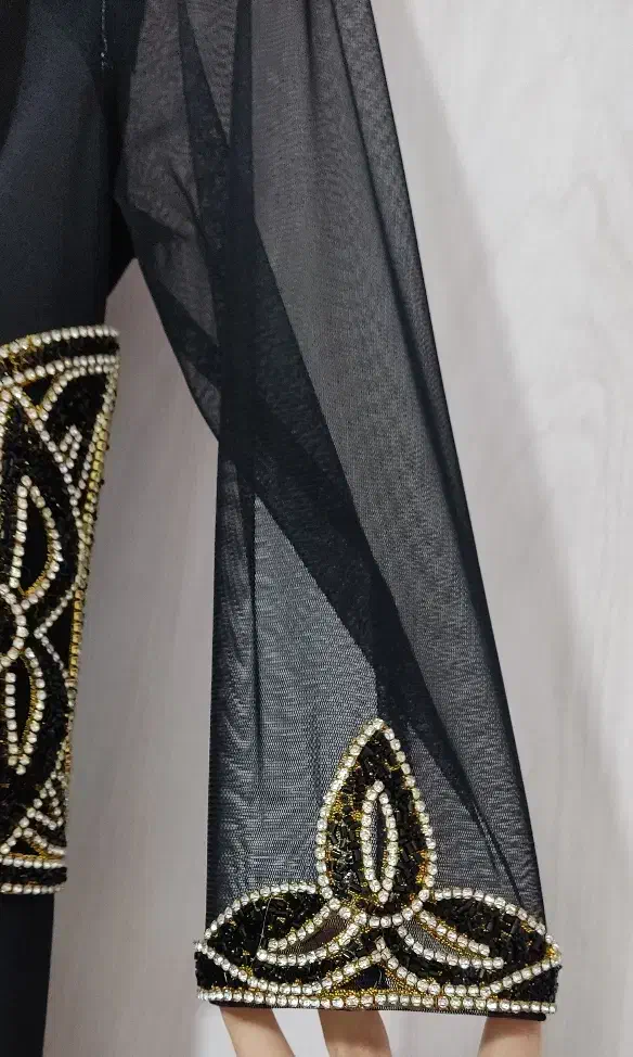 لباس شب|لباس|خاوران, |دیوار