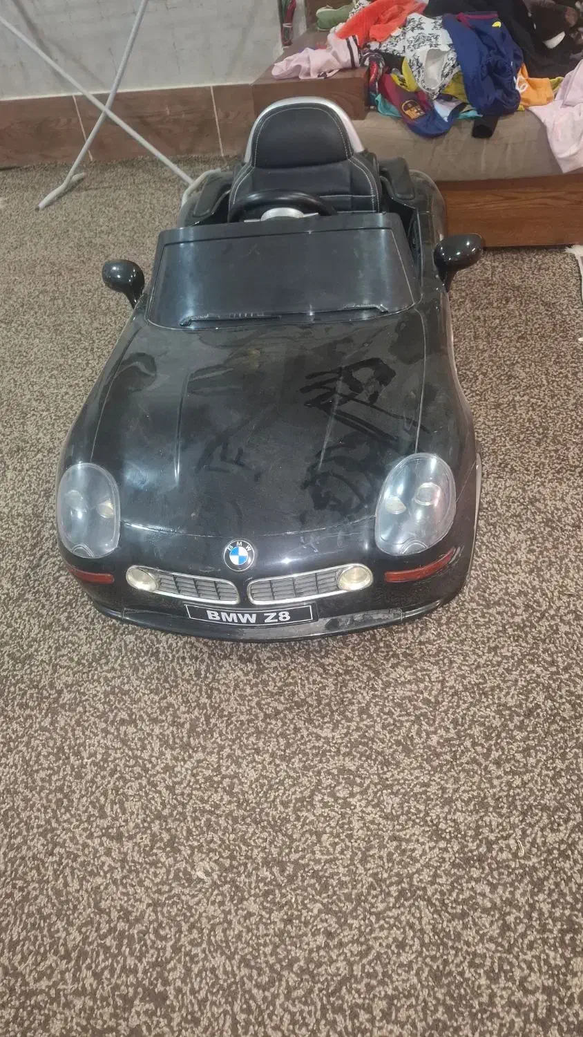 یک عدد ماشین سالم سالم فقط نیاز به باطری دارد|اسباب‌‌بازی|برازجان, |دیوار