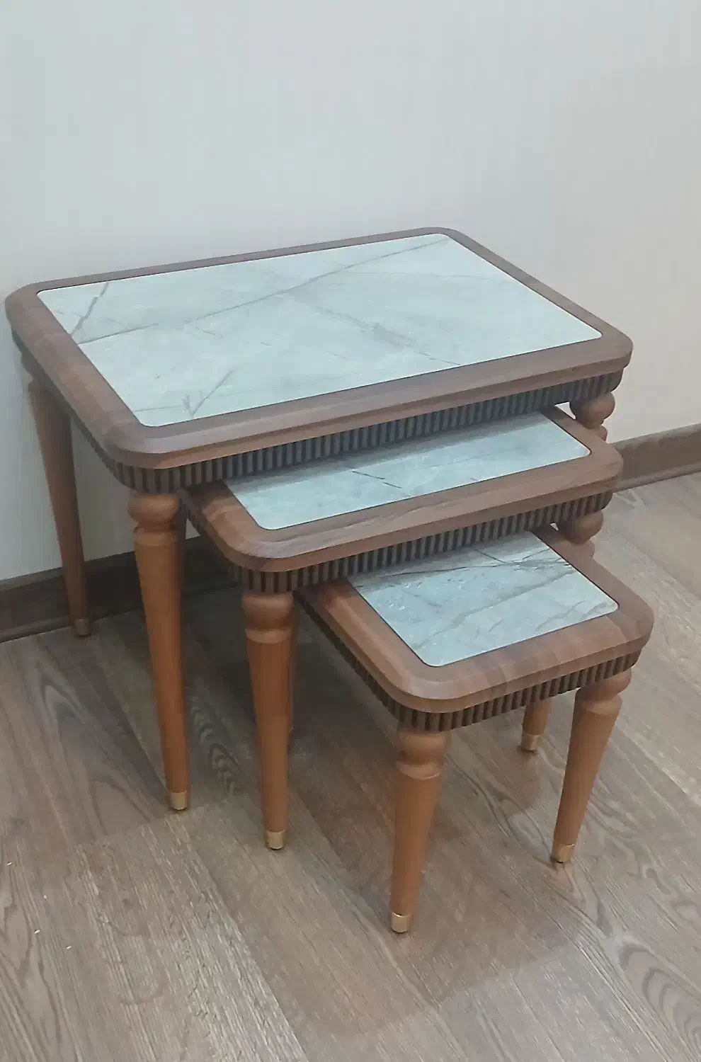 میز ۳ تیکه|میز و صندلی غذاخوری|شاهین‌شهر, فردوسی|دیوار