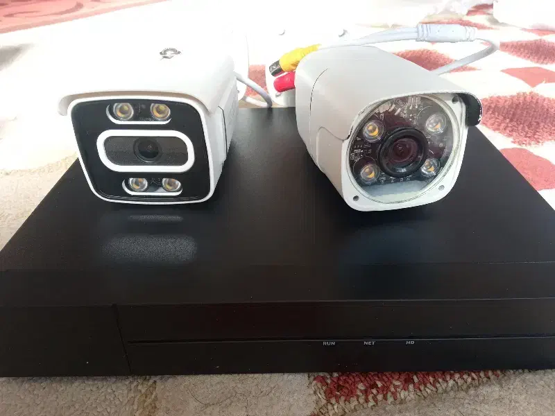 نصب و راه اندازی انواع دوربین های مدار بسته|دوربین مداربسته|شیراز, نیستان|دیوار