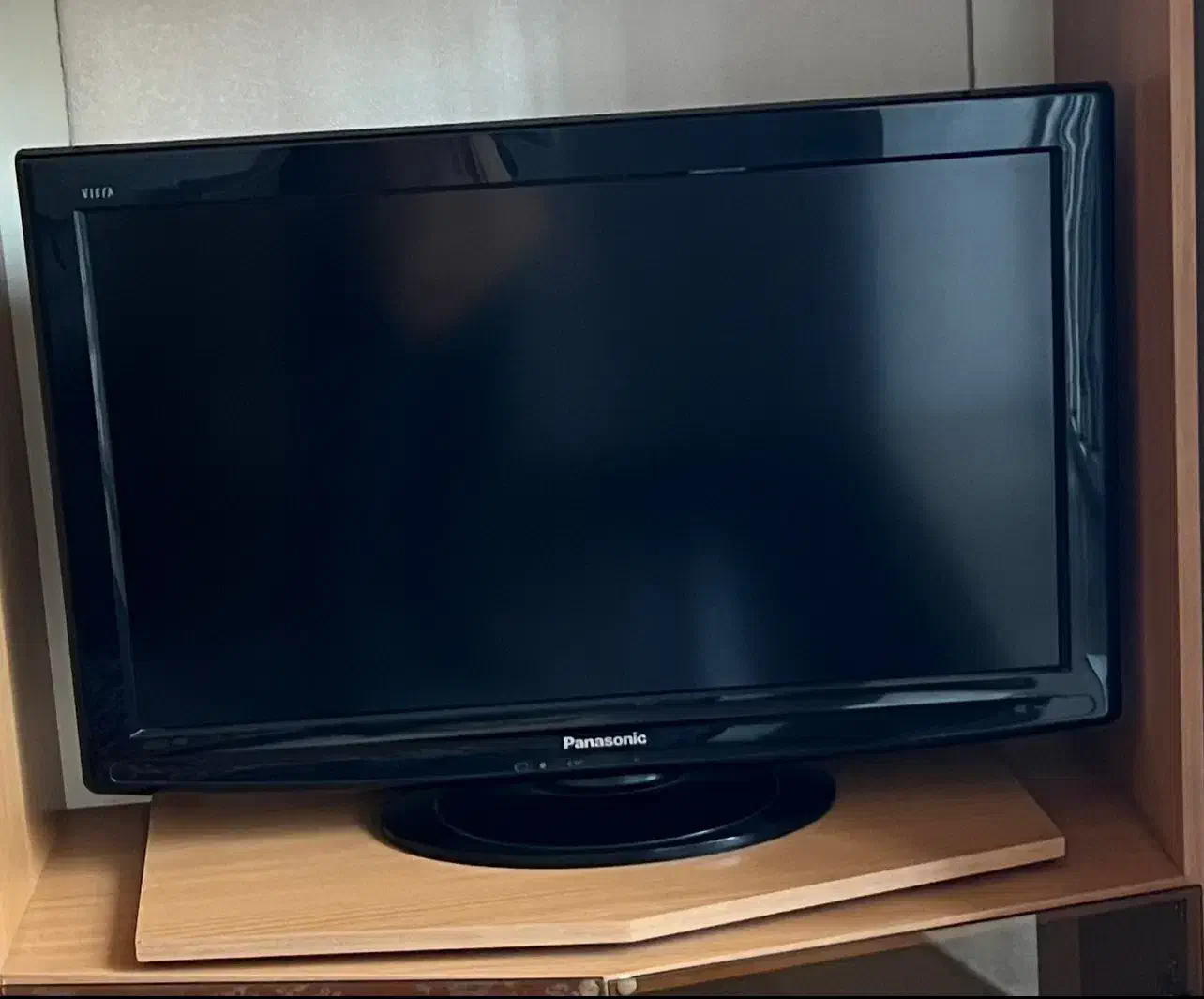 تلویزیون۳۲ اینچ پاناسونیک ۱۶میلیون تومان|تلویزیون و پروژکتور|شیراز, تندگویان|دیوار