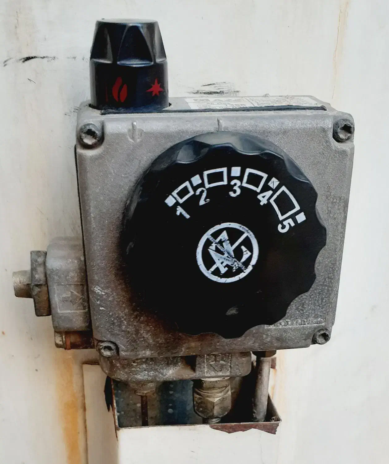 آبگرمکن مخزنی بزرگ|آبگرمکن، پکیج، شوفاژ|آزادشهر, |دیوار