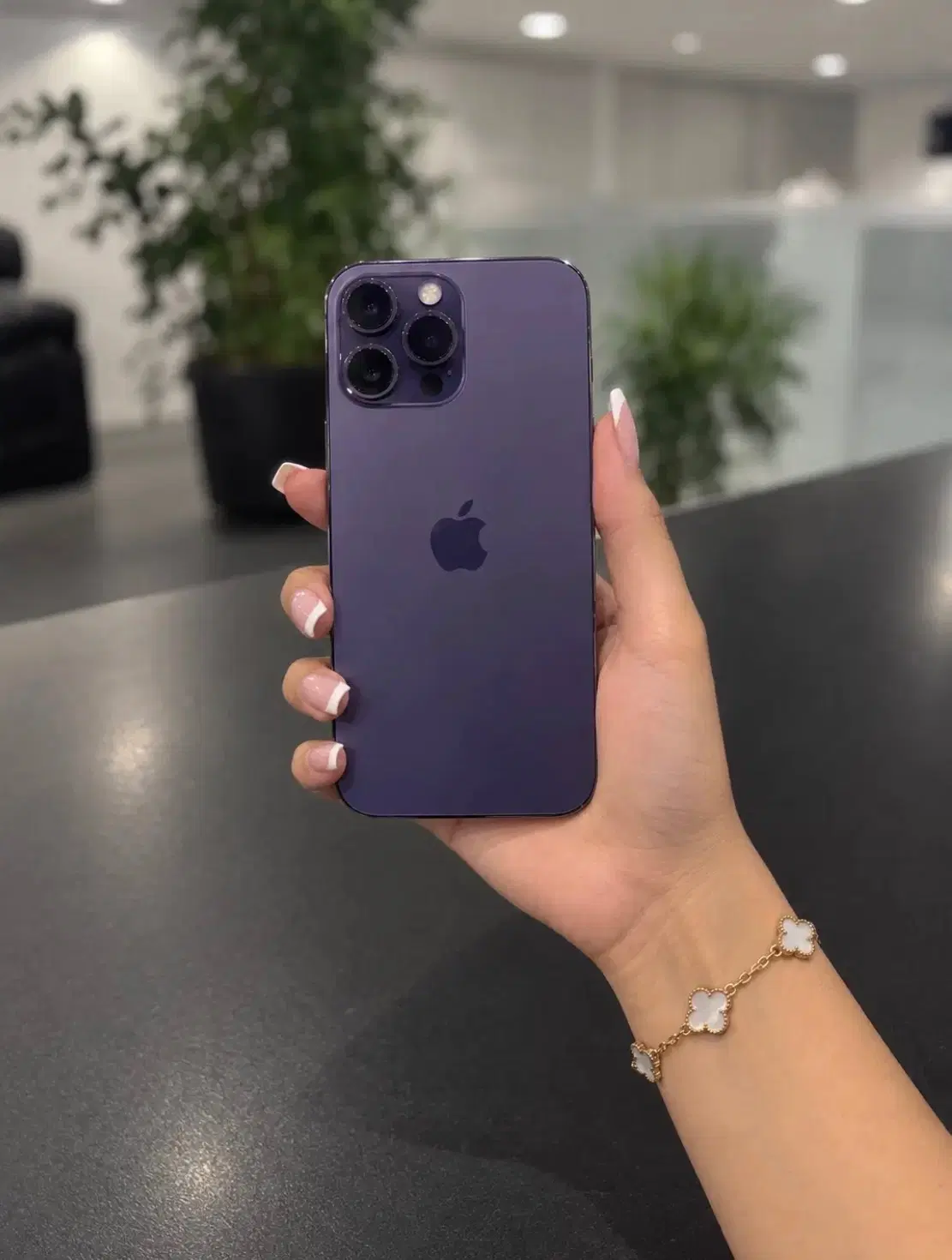 iphone 14 pro max|موبایل|اندیشه, اندیشه فاز ۱|دیوار