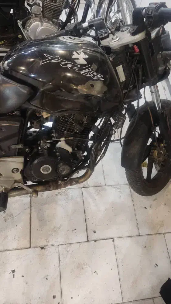 موتور پالس باجاج ۲۲۰|موتورسیکلت|تهران, آسمان|دیوار