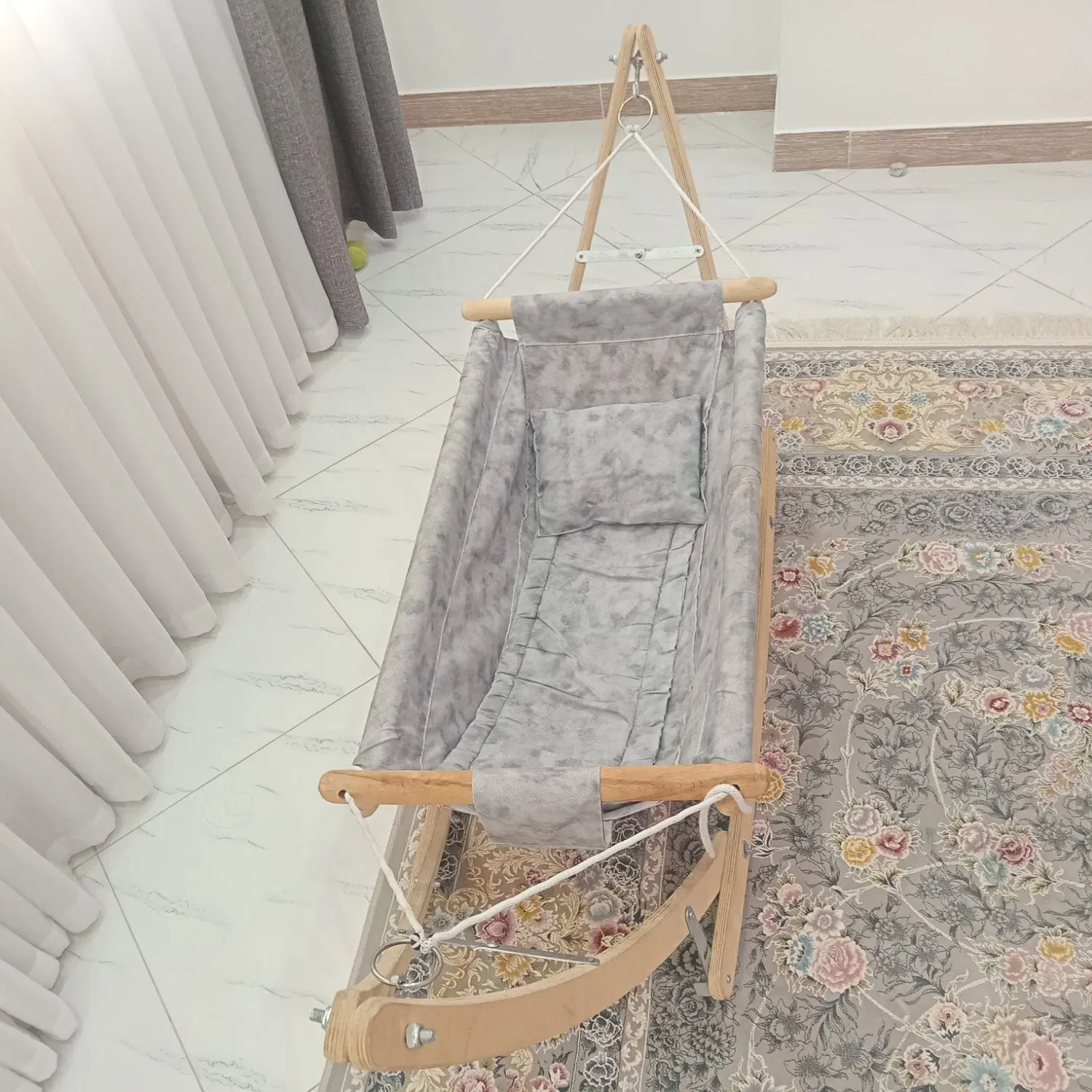 گهواره|اسباب و اثاث بچه|اندیشه, شهرک صدف|دیوار
