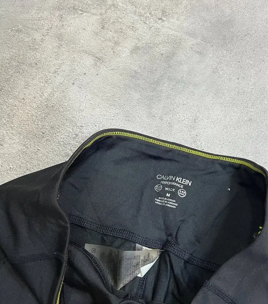 لگ ورزشی زنانه خارجی برند کاملا نو|لباس|شیراز, طلاب|دیوار