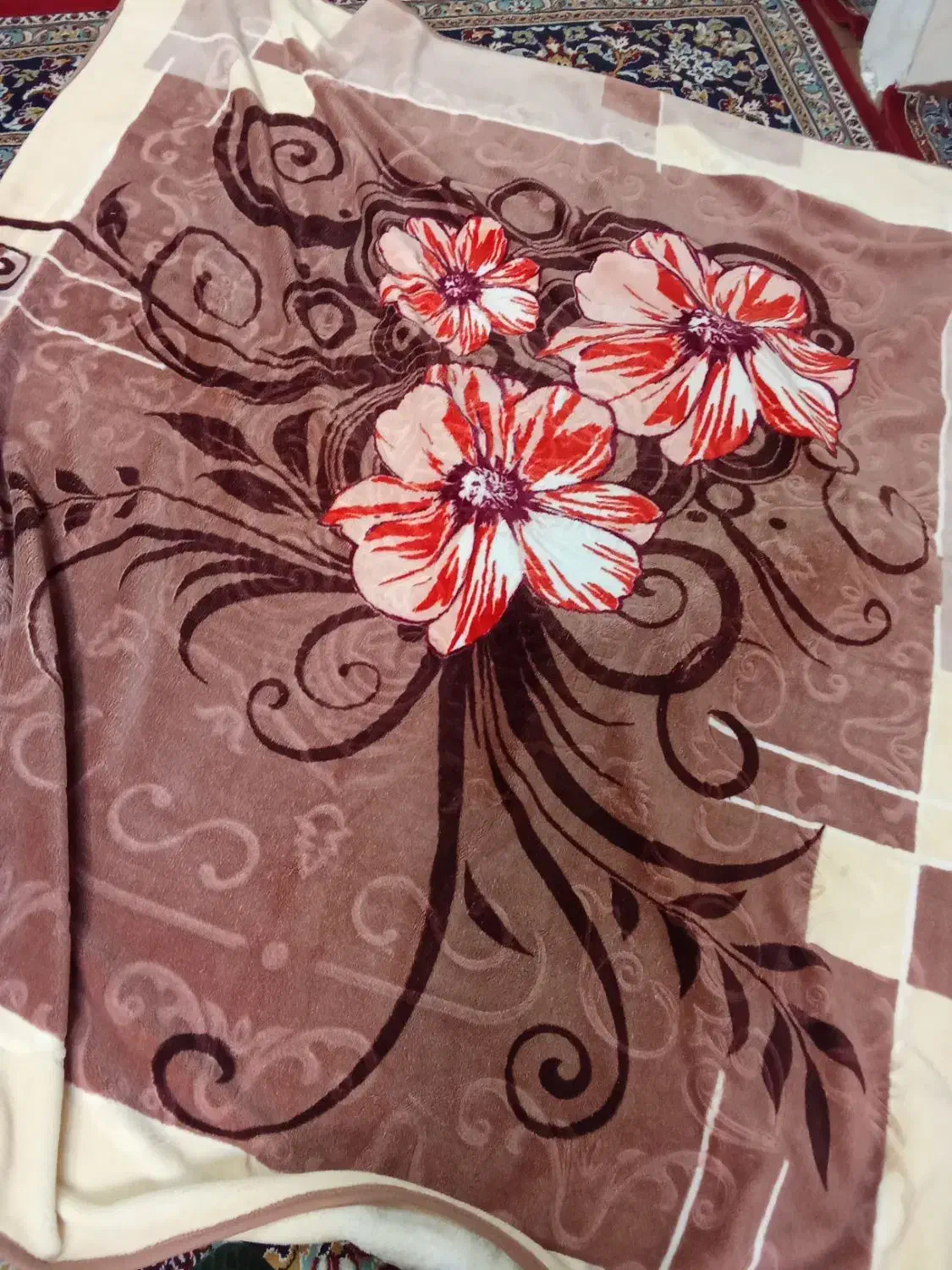 گل برجسته|روفرشی|مشهد, مهدی آباد|دیوار