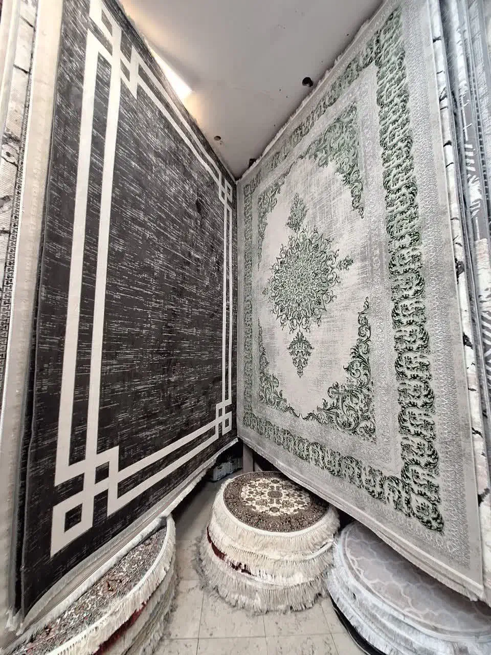 فرش ۹ متری اسپرت برجسته مینی مال نگارین اهورا|فرش|مشهد, امیر المومنین|دیوار