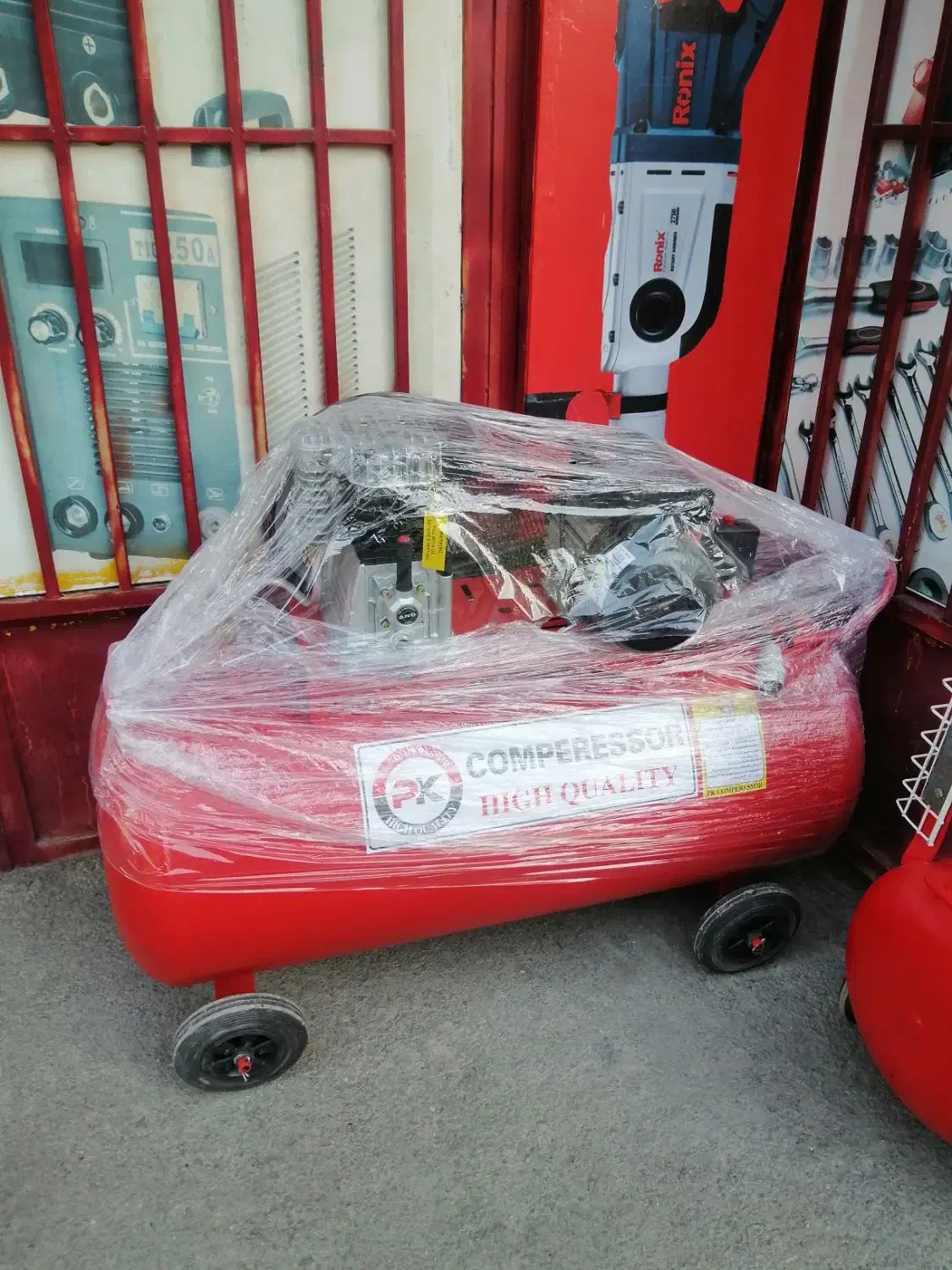 پمپ باد/کمپرسور هوا 250 سفارشی شرایطی|ابزارآلات|اصفهان, کشاورزی|دیوار