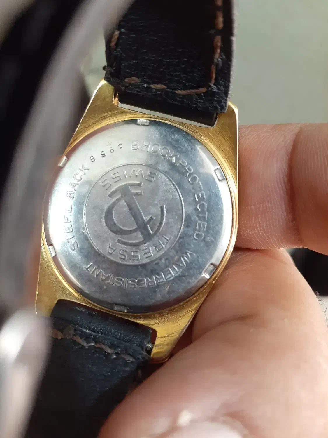 ساعت عتیقه مارک تریسا سوییسی اصل|کلکسیون اشیاء عتیقه|فولادشهر, B2|دیوار