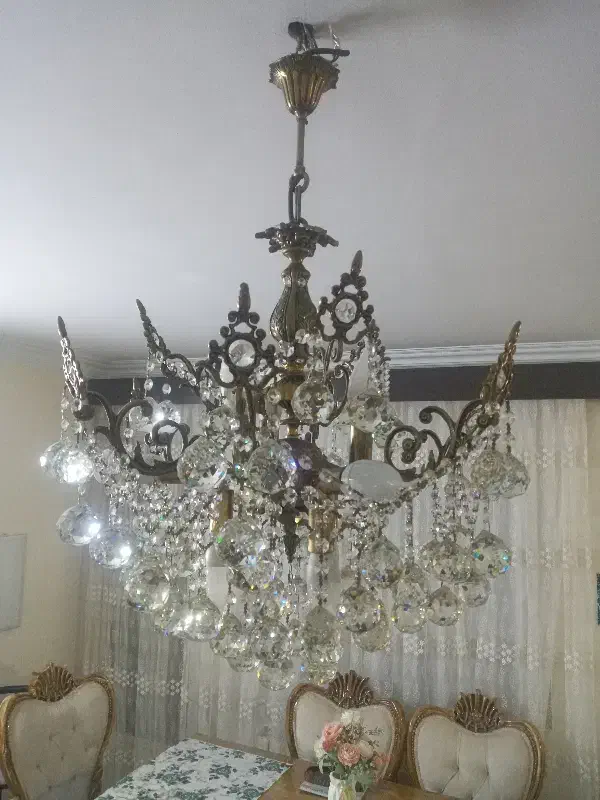 لوستر جنس برنز ۹ شاخه|لوستر و چراغ آویز|تهران, مجیدآباد|دیوار