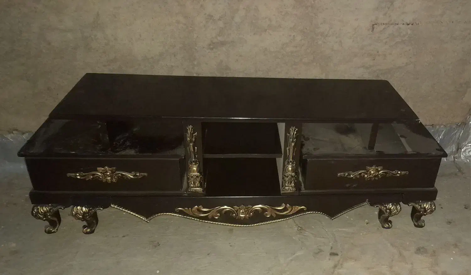 میز تلویزیون|میز تلویزیون|اقبالیه, |دیوار