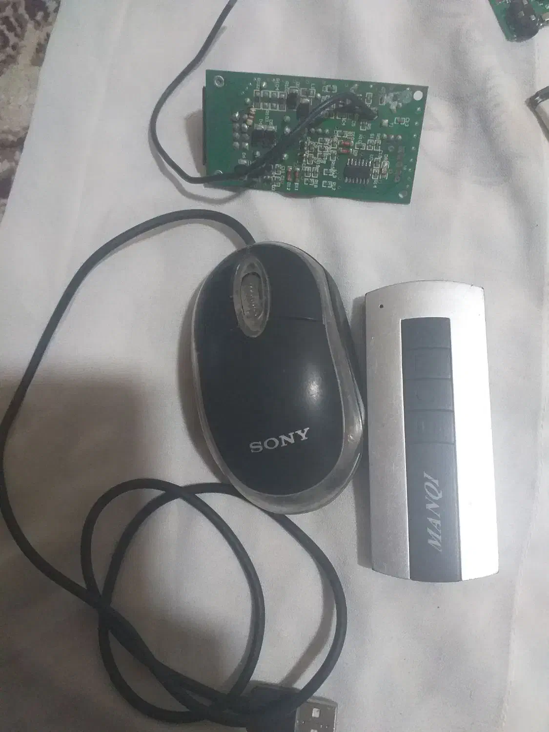 موس کامپیوتر سونی سالم باکنترل پخش ماشین سالمو|قطعات و لوازم جانبی رایانه|کرمان, |دیوار