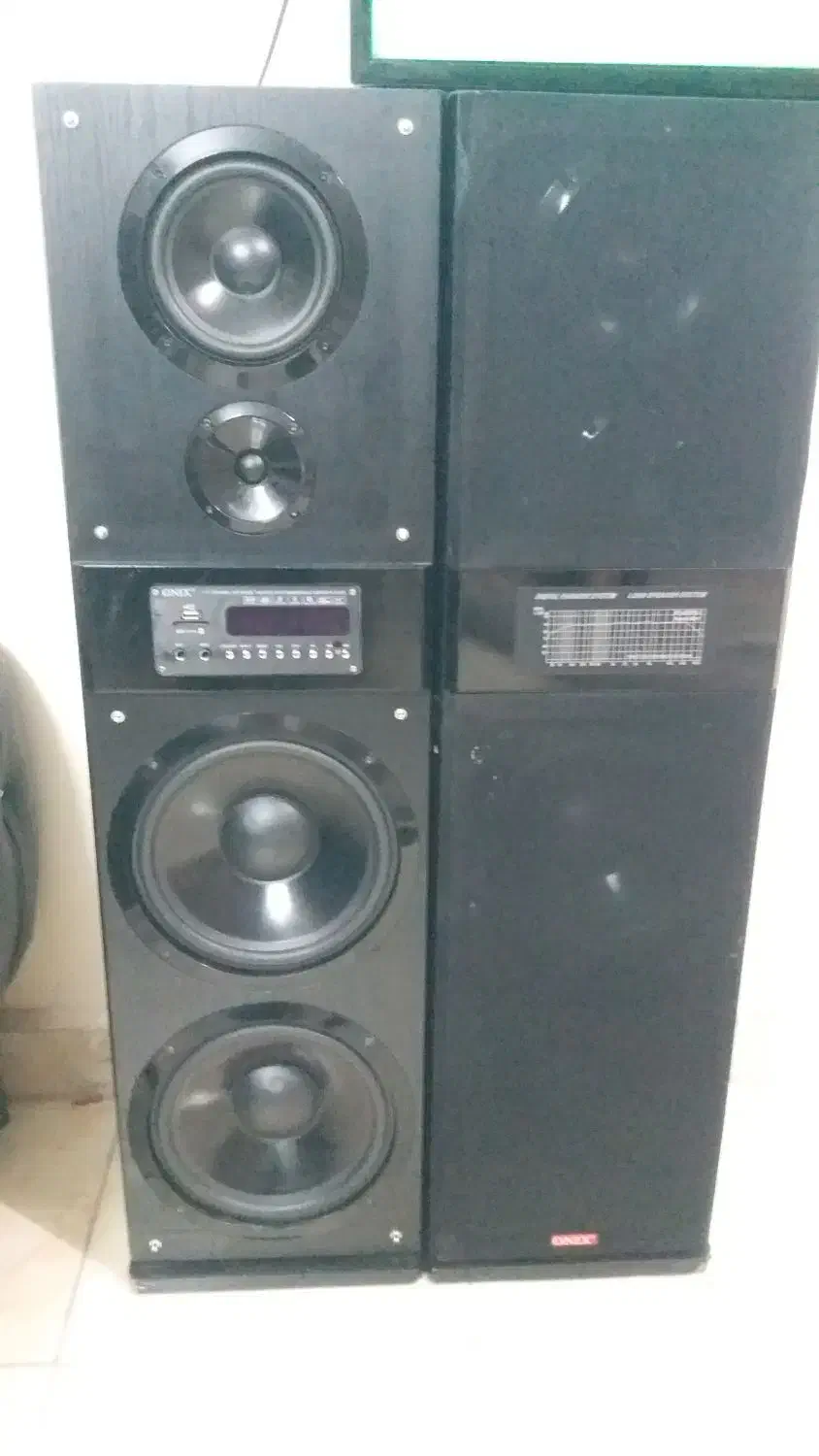 اسپیکرایستاده برنداونیکس|سیستم صوتی خانگی|چهاردانگه (تهران), |دیوار