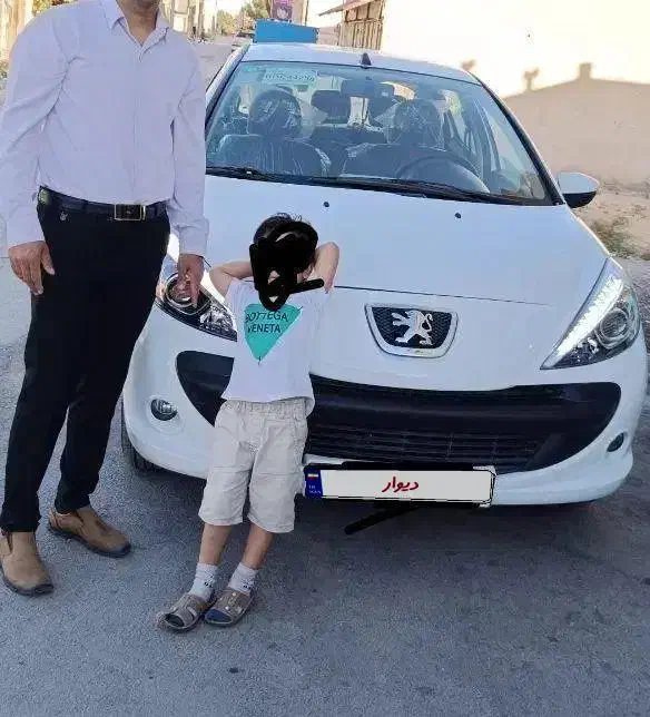 ۲۰۷تیوتری،|خودرو سواری و وانت|خرم‌آباد, |دیوار